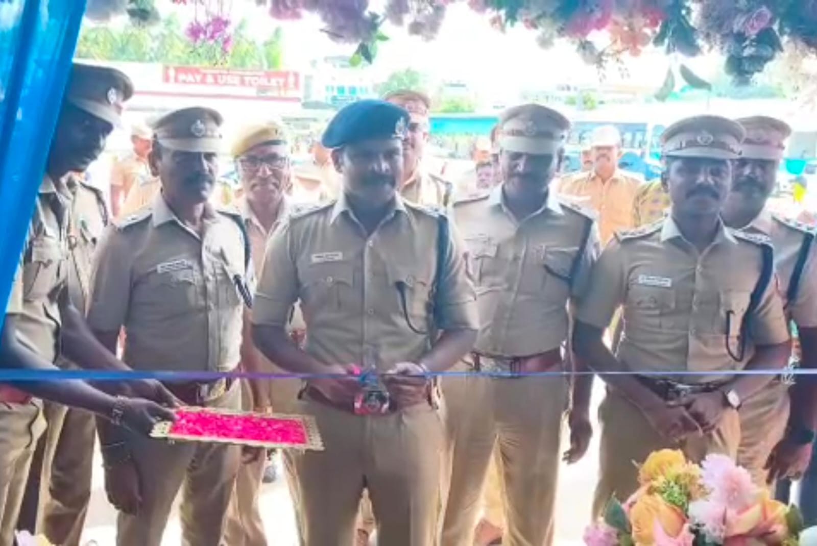 காவல்துறை முழு கட்டுப்பாட்டில் வடசேரி பேருந்து நிலையம்!